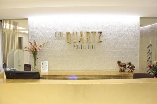 Quartz Clinique